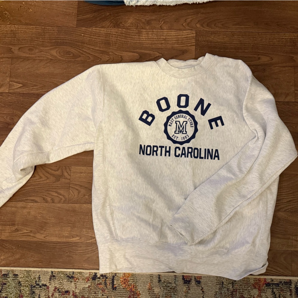 GAP White and Blue Graphic Tee